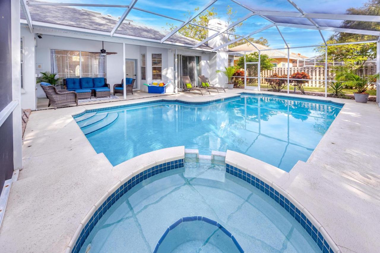 Palm Harbor Paradise - Lovely Home With Pool & Hot Tub Экстерьер фото